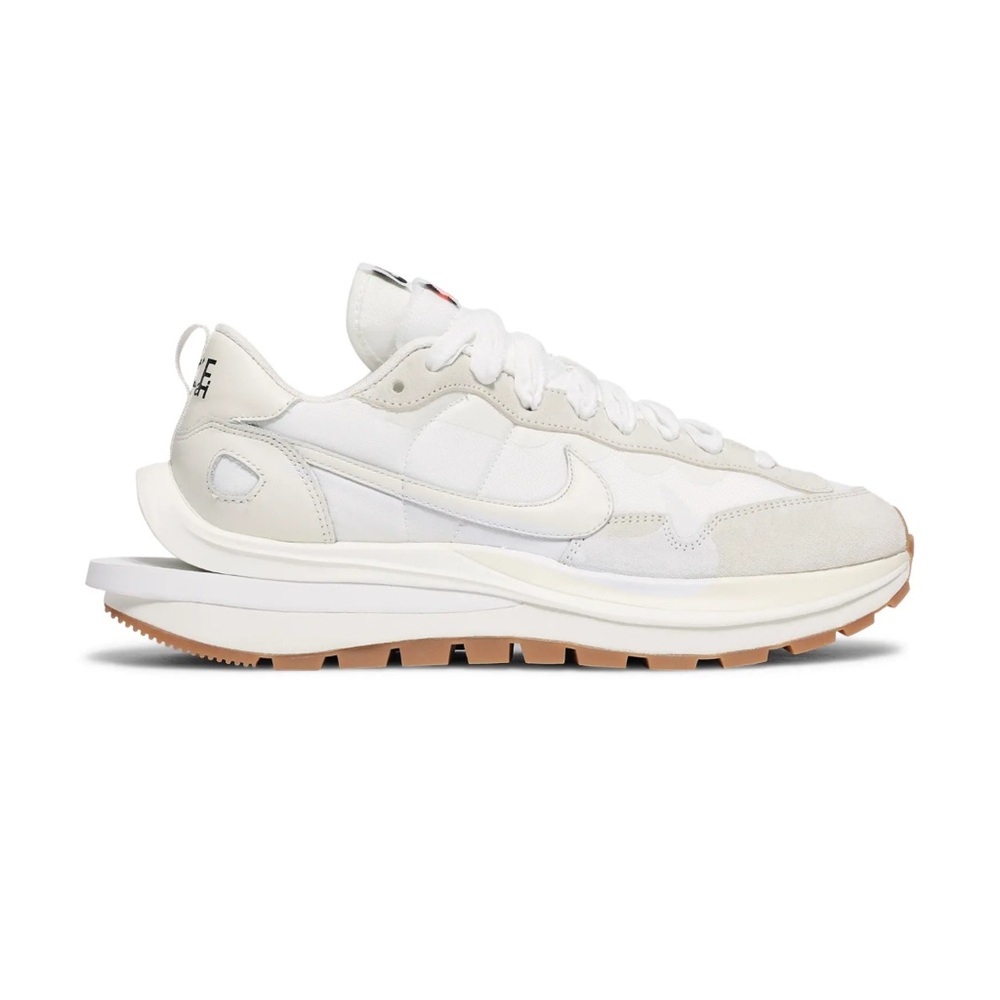 Nike x sacai VaporWaffle Men’s Size 9.5/Women’s Size 11